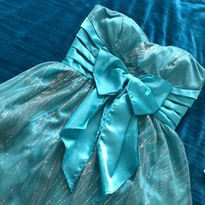 B. Darlin Short Prom Dress